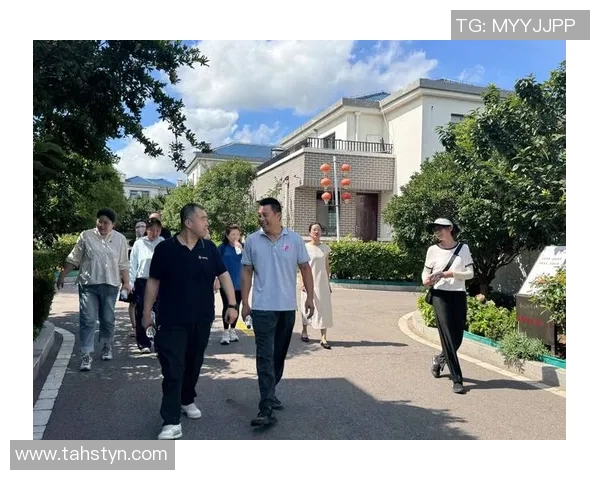 深圳足球俱乐部奋勇争先展现新风貌助力城市体育文化发展